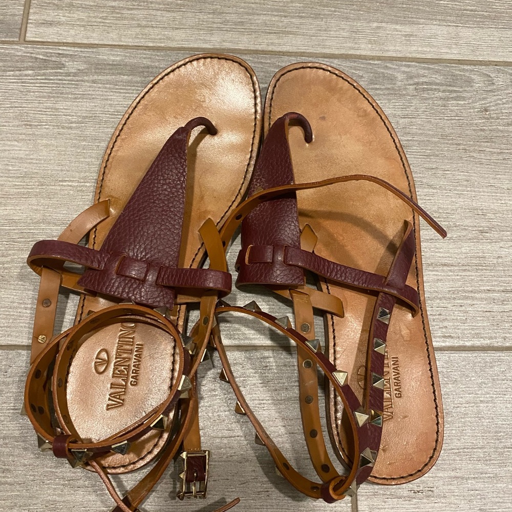 Valentino Sandals size 39 genuine